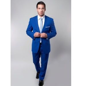 2 BUTTON SUITFRONT CLOSURE NOTCH LAPEL SIDE VENTS